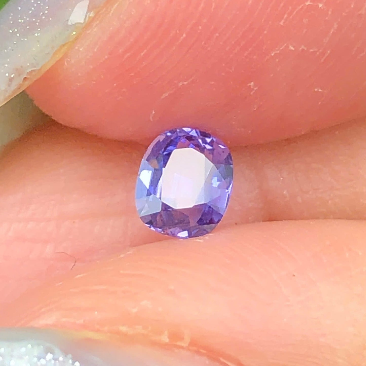 0,37ct Natural Purple Sapphire Vietnam. Cushion Shape. No Treatment Sapphire Luc Yen.