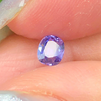 0,37ct Natural Purple Sapphire Vietnam. Cushion Shape. No Treatment Sapphire Luc Yen.