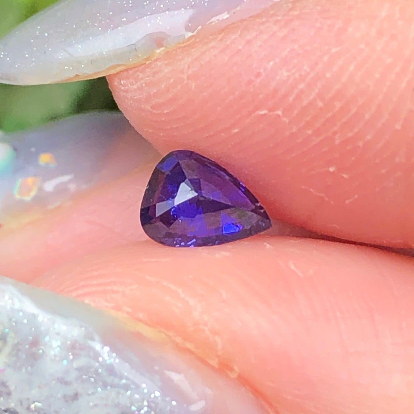 0,32ct Natural Blue Sapphire Vietnam. Trilliant Shape. No Treatment Sapphire Luc Yen.