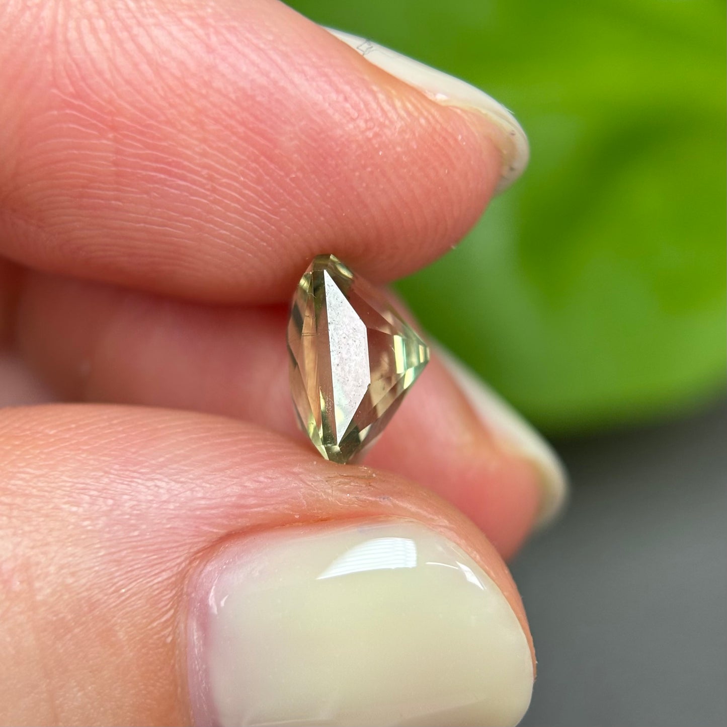 2,25ct Natural Yellowish Green Tourmaline Vietnam. Emerald Shape. No Treatment, No Heat Tourmaline Luc Yen.