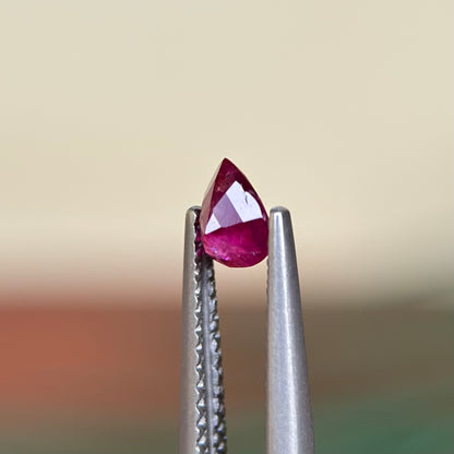 0.45 ct Natural Ruby Viet Nam. Pear Shape. No treatment.