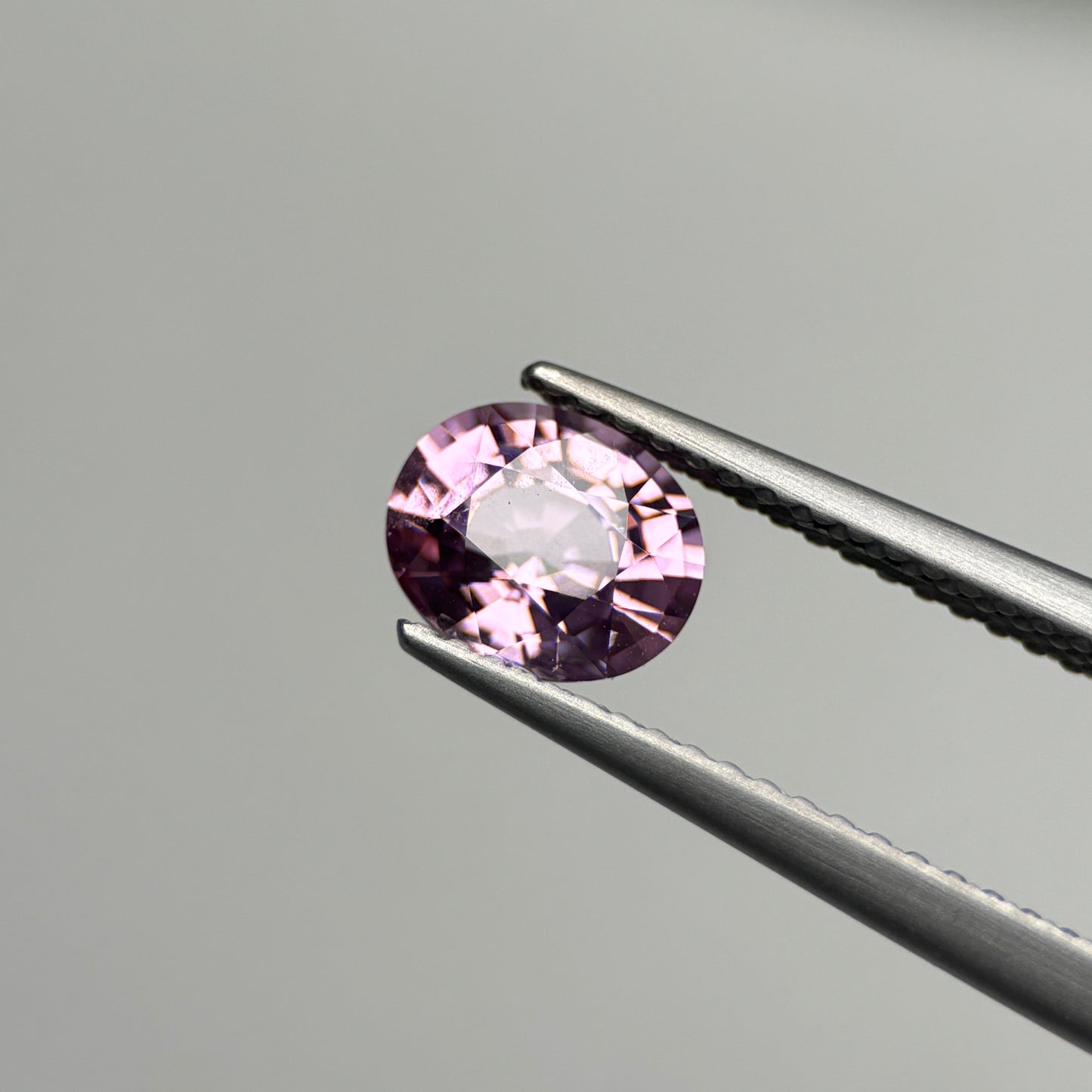 1.16 ct Natural Purple Spinel Vietnam. Oval Shape.