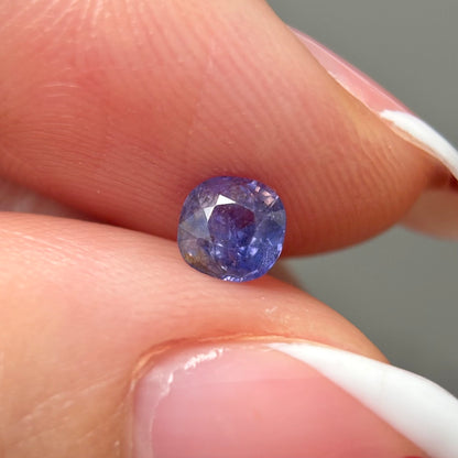 0.55ct Natural Purple Sapphire Vietnam