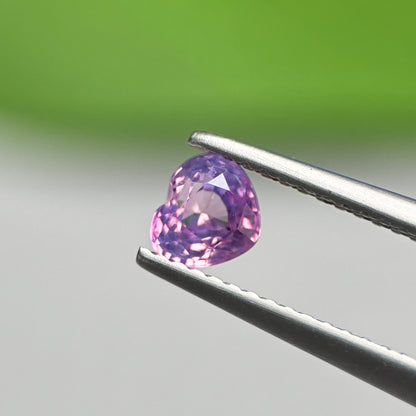 0.62ct Natural Pinkish Purple Sapphire Vietnam. Heart Shape. No treatment.