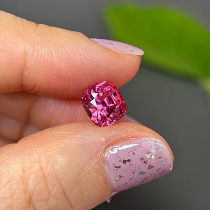 2.65 ct Natural Pink Spinel Vietnam