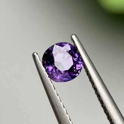 0.63ct Natural Purple Sapphire Vietnam.