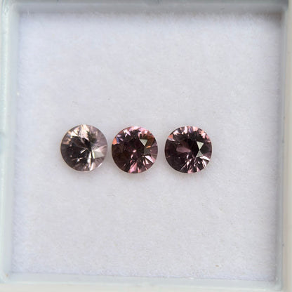 0,80ct/3Pcs Natural Brownish Pink Spinel Vietnam. Round Shape.