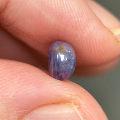 2,2ct Natural Blue Cacbochon Sapphire Viet Nam. No Treatment Sapphire Luc Yen.