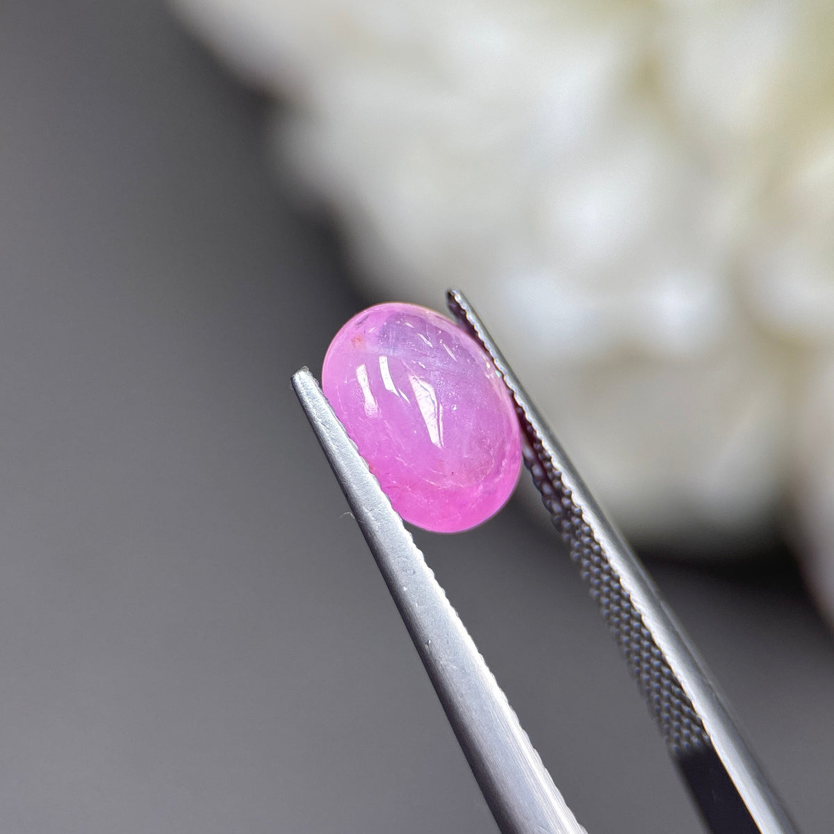 3,73ct Natural Pink Cacbochon Sapphire Viet Nam. No Treatment Sapphire Luc Yen.