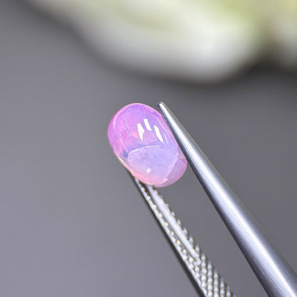1.50ct Natural Pink Cacbochon Sapphire Viet Nam. No treatment.
