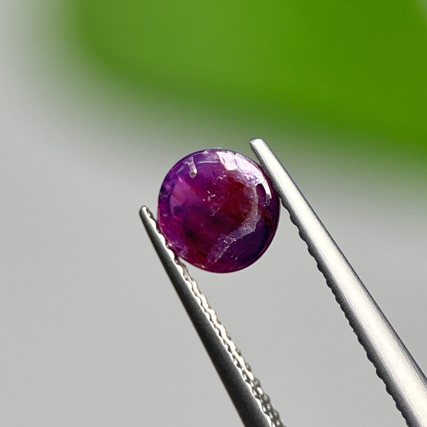 1.05ct Natural Purple Cacbochon Sapphire Viet Nam. No treatment.