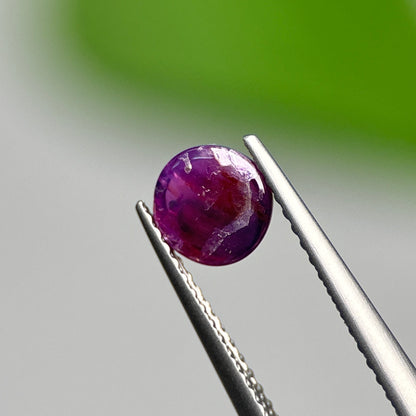 1.05ct Natural Purple Cacbochon Sapphire Viet Nam. No treatment.