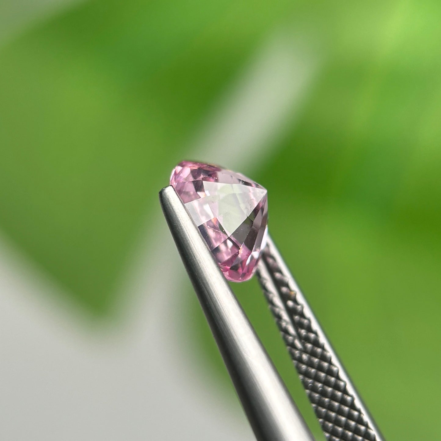 1.57ct Natural Lite Pink Spinel Vietnam. Oval Shape.