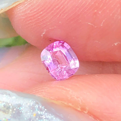 0,34ct Natural Pink Sapphire Vietnam. Cushion Shape. No Treatment Sapphire Luc Yen.