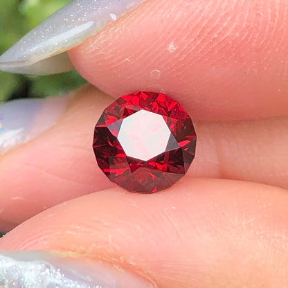 2,16ct Natural Red Garnet Vietnam. Round Shape. No Treatment Garnet Luc Yen.