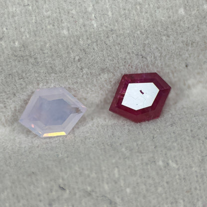 0,87ct/ 2Pcs Natural Ruby & Sapphire Viet Nam. Freeform. No Treatment Ruby, Sapphire Luc Yen.