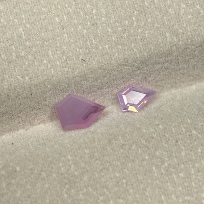 1,23ct/ 2Pcs Natural Pink Milky Sapphire Vietnam. Freeform. No Treatment Milky Sapphire Luc Yen.