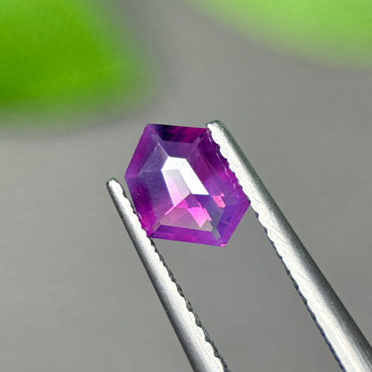 0,71 Natural Purplish Pink Milky Sapphire Vietnam. Freeform. No Treatment Milky Sapphire Luc Yen.
