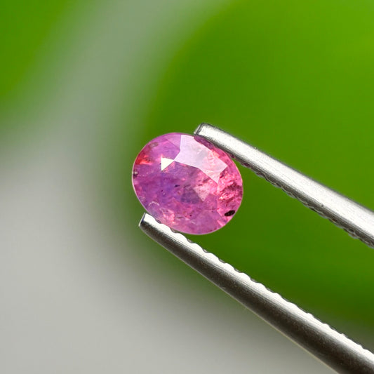 0.56 ct Natural Purplish Pink Milky Sapphire Vietnam. Oval Shape. Unheat.