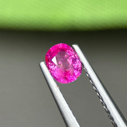 0,38ct Natural Pink Milky Sapphire Vietnam. Cushion Shape. No Treatment Milky Sapphire Luc Yen.