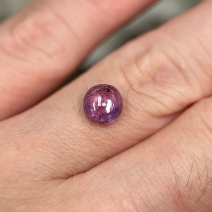 1,96ct Natural Pink Cacbochon Sapphire Viet Nam. No Treatment Sapphire Luc Yen.