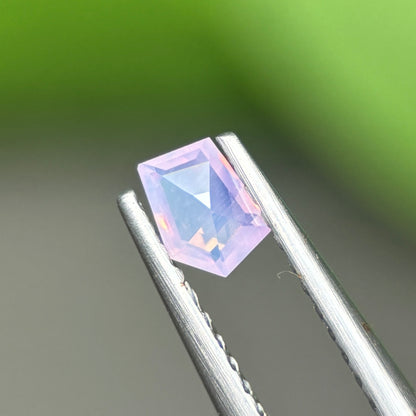 0,24ct Natural Pink Milky Sapphire Vietnam. Freeform. No Treatment Milky Sapphire Luc Yen.