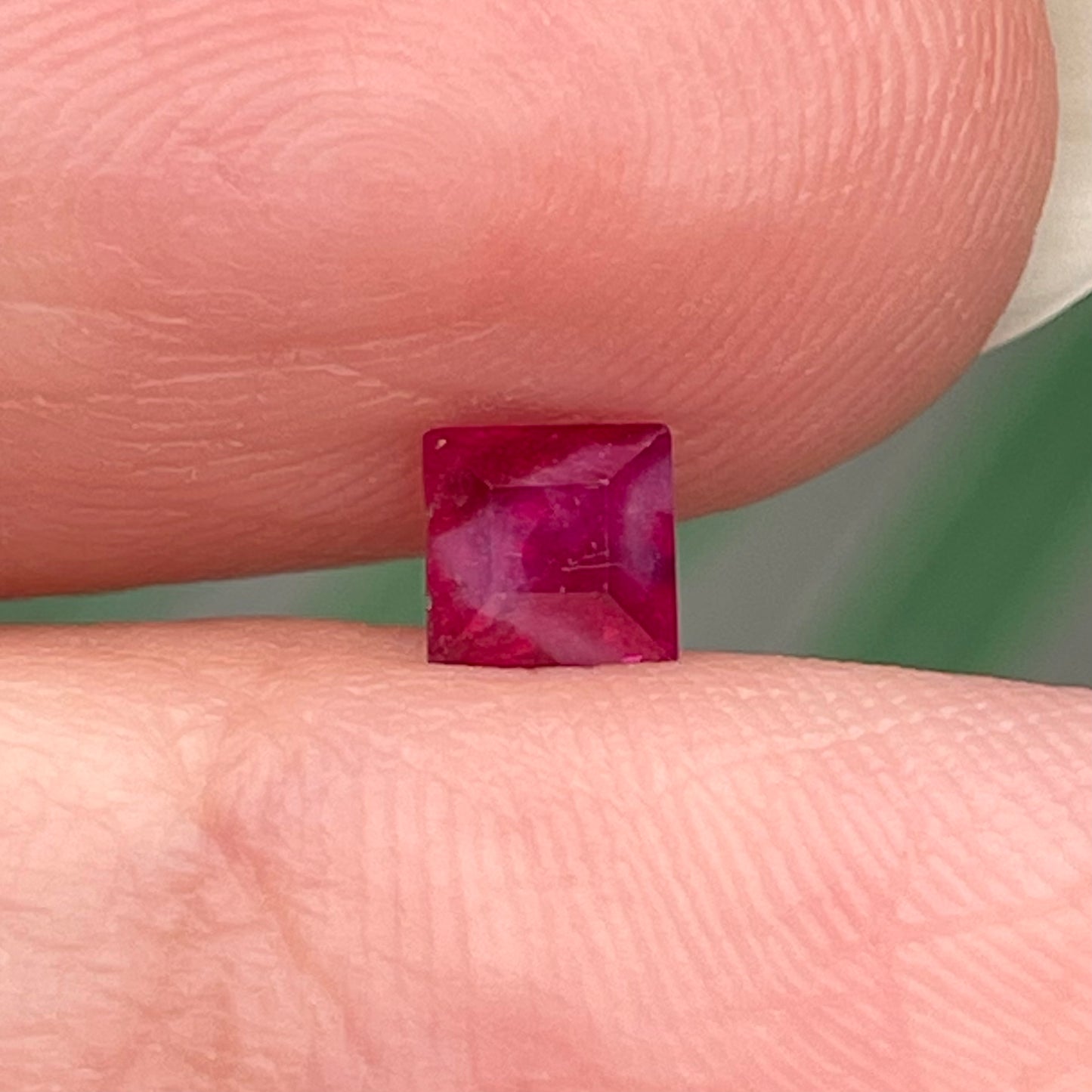 0.45ct Natural Opalescent Ruby Vietnam