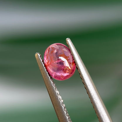 1.0 ct Natural Orangish Pink Sapphire Viet Nam. Cacbochon Cut. No treatment.
