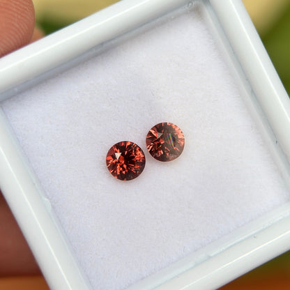 0,59ct/2Pcs Natural Brownish Orange Spinel Vietnam. Round Shape.