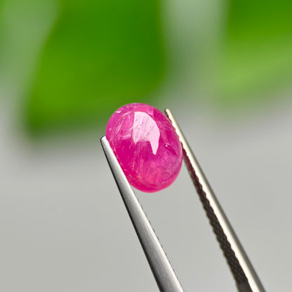 3,16ct Natural Ruby Cacbochon Viet Nam. No treatment Ruby Luc Yen.