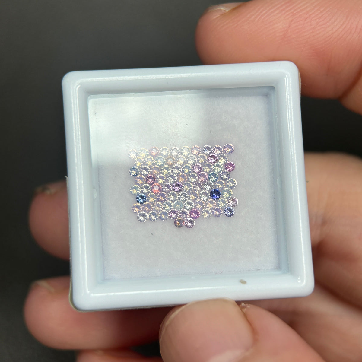 0,88ct/ 78Pcs Natural Sapphire Vietnam, Round Shape, AB Quality, No Treatment Sapphire Luc Yen.