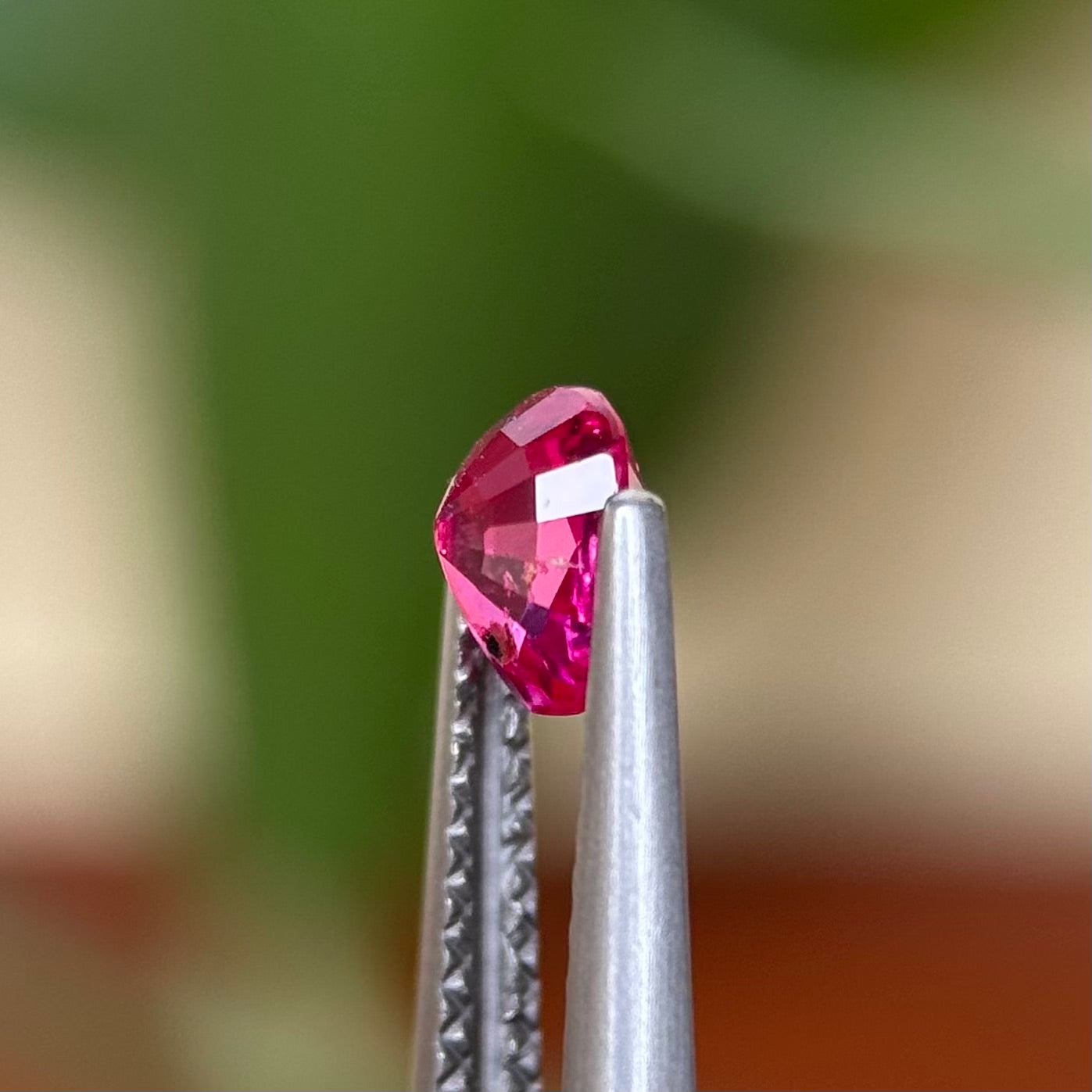 0.76 ct Natural Pink Sapphire Viet Nam. Cushion Shape. No treatment.