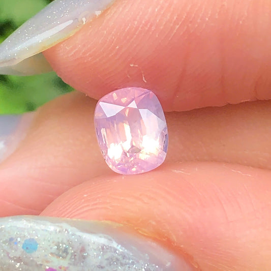 1,09ct Natural Pink Sapphire Vietnam. Cushion Shape. No Treatment Sapphire Luc Yen.