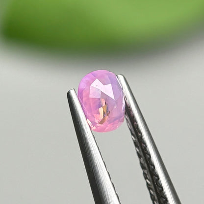 0,39ct Natural Pink Milky Sapphire Vietnam. Cushion Shape. No Treatment Milky Sapphire Luc Yen.