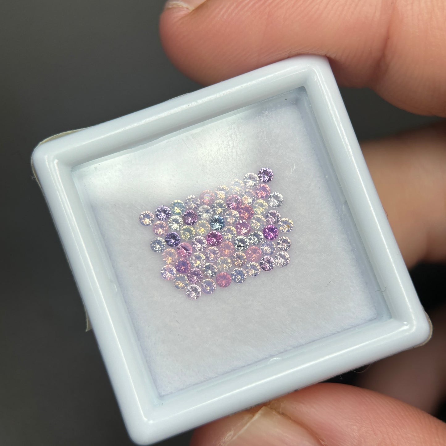 1,0ct/ 58Pcs Natural Sapphire Vietnam, Round Shape, C1 Quality, No Treatment Sapphire Luc Yen.