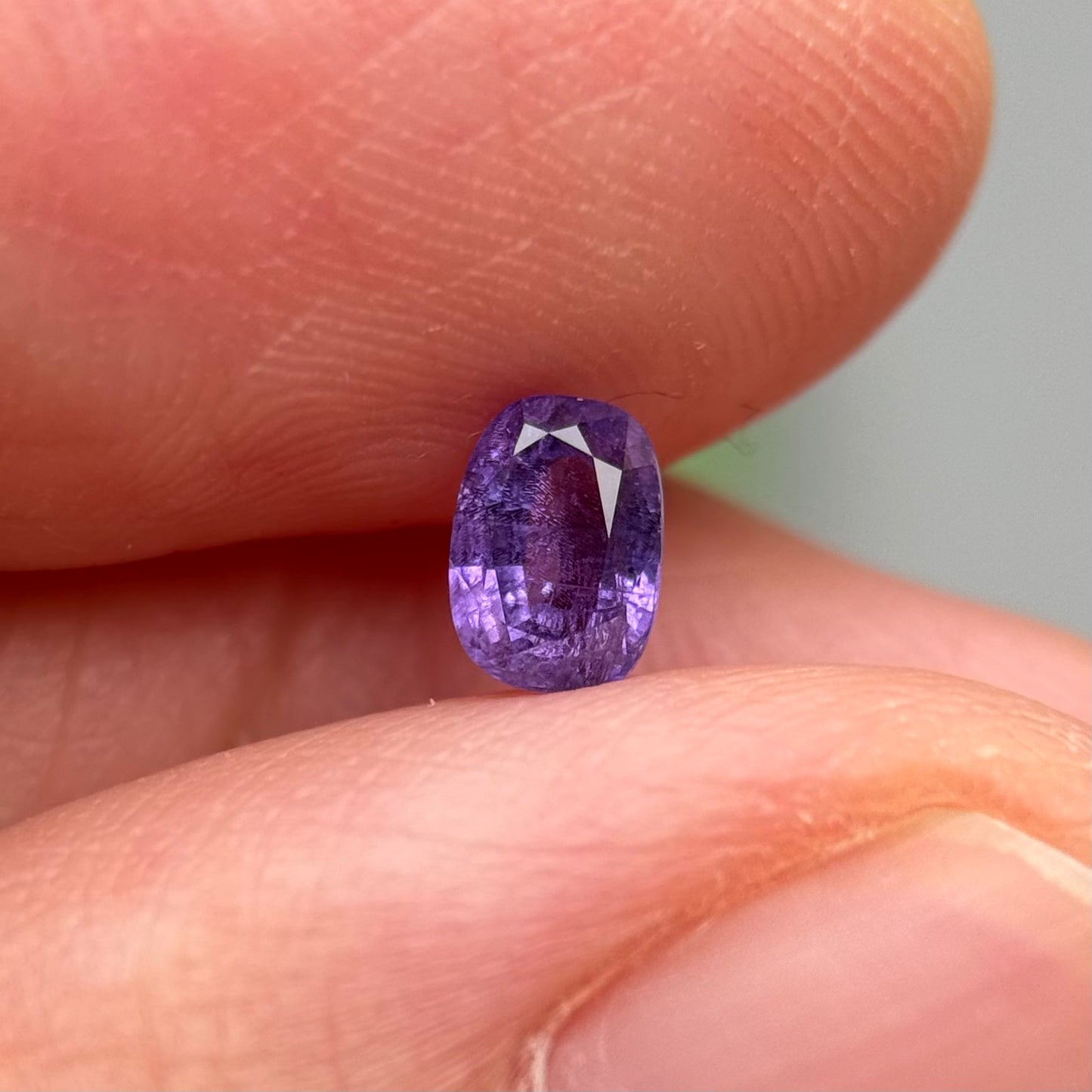 0.50 ct Natural Purple Sapphire Vietnam. Cushion Shape. No Treatment.