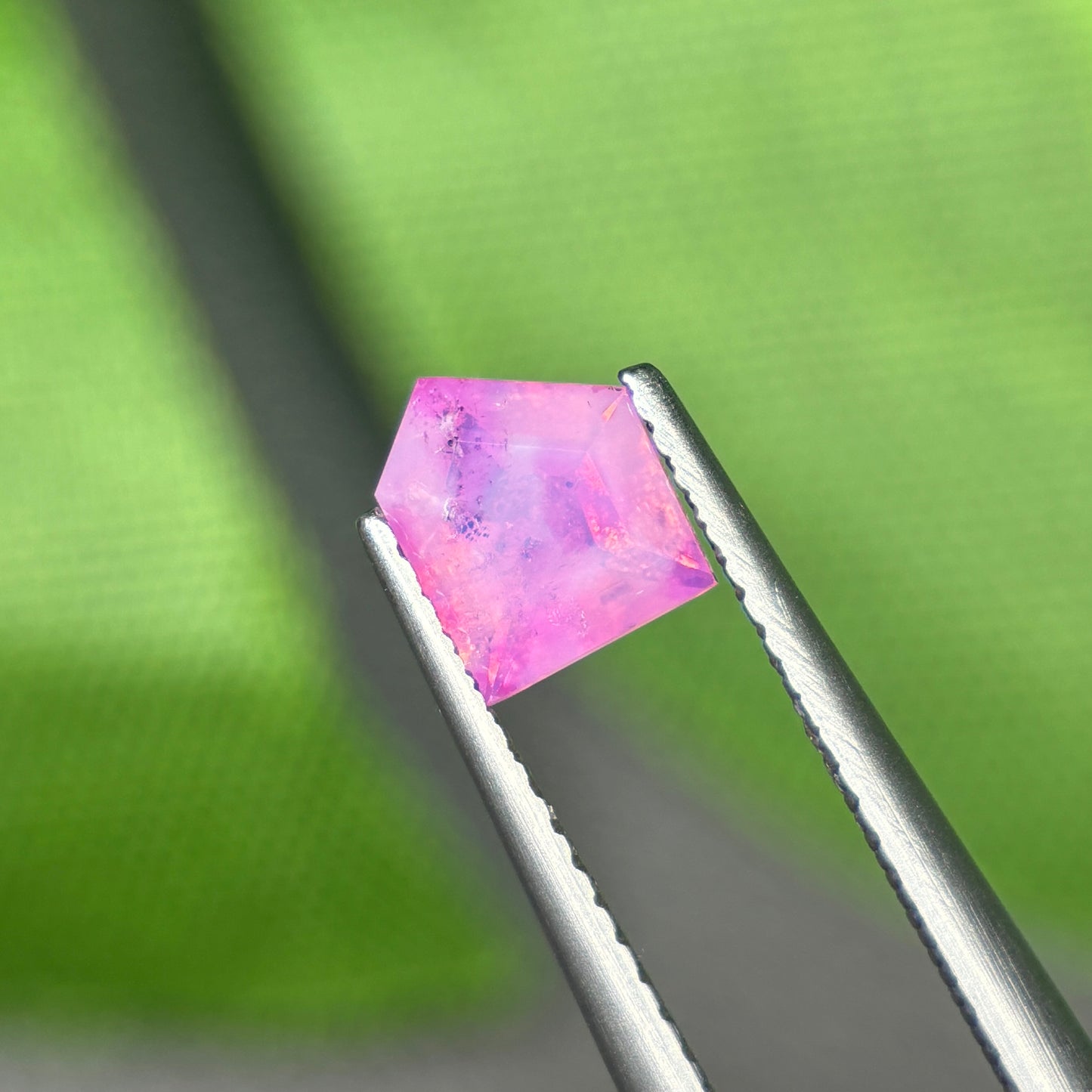 1,02 Natural Pink Milky Sapphire Vietnam. Freeform. No Treatment Milky Sapphire Luc Yen.