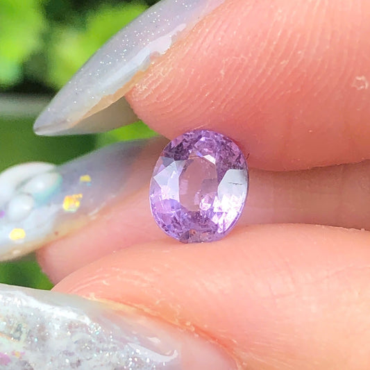 0,88ct Natural Purple Spinel Viet Nam. Cushion Shape. No Treatment Spinel Luc Yen.