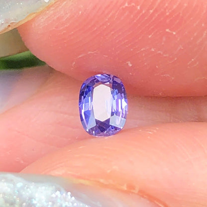 0,31ct Natural Bluish Purple Sapphire Vietnam. Cushion Shape. No Treatment Sapphire Luc Yen.