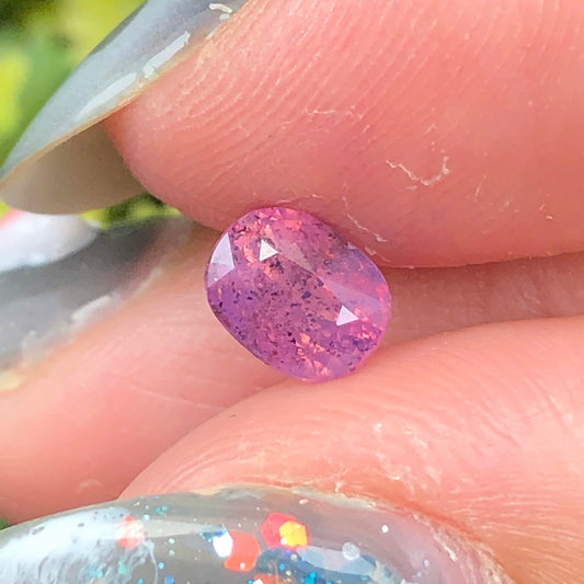 0,83ct Natural Purple Milky Sapphire Vietnam. Cushion Shape. No Treatment Luc Yen.