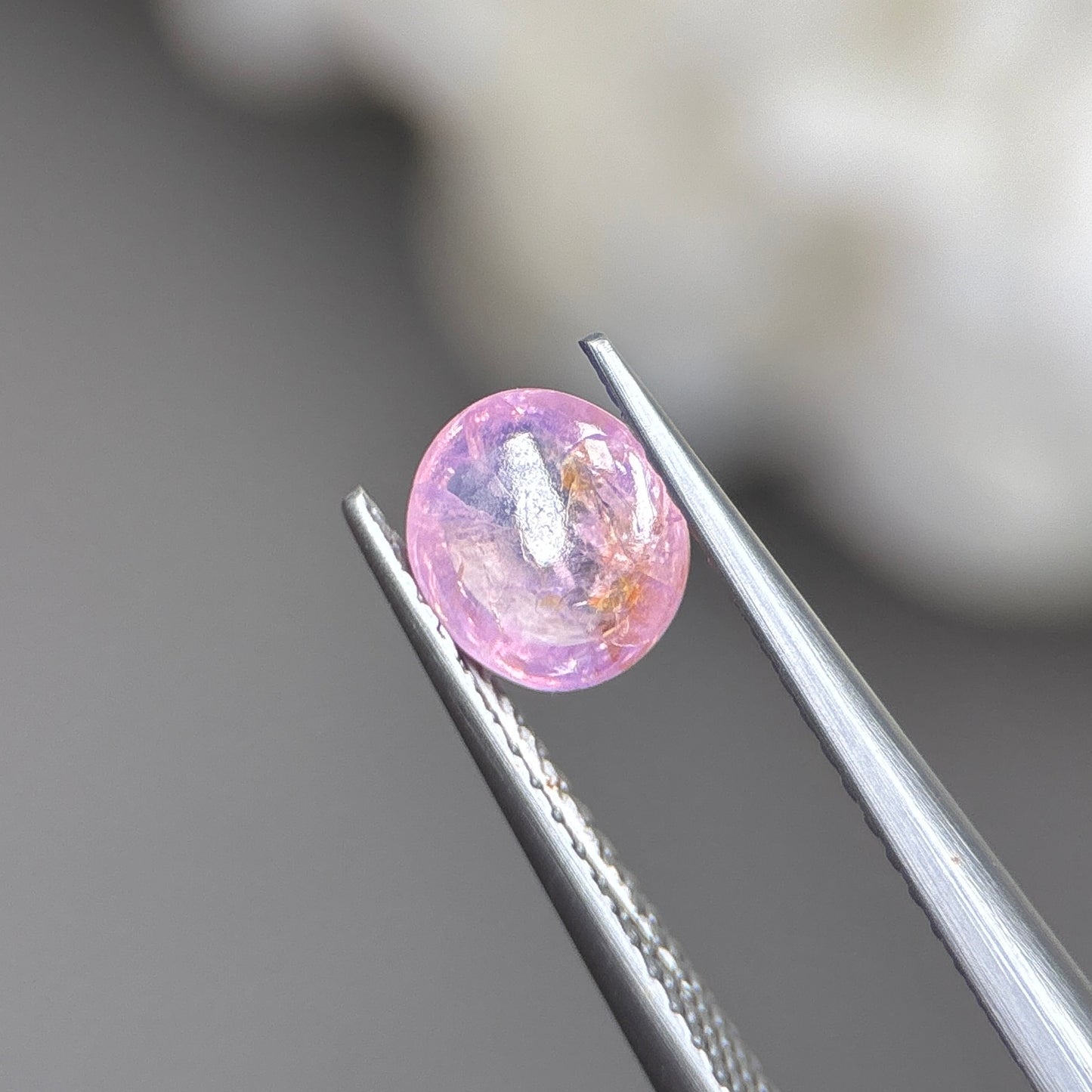 1,49ct Natural Light Pink Cacbochon Sapphire Viet Nam. No Treatment Sapphire Luc Yen.