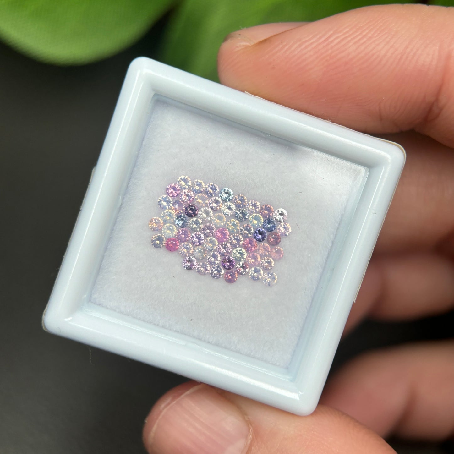 1,0ct/ 59Pcs Natural Sapphire Vietnam, Round Shape, C1 Quality, No Treatment Sapphire Luc Yen.