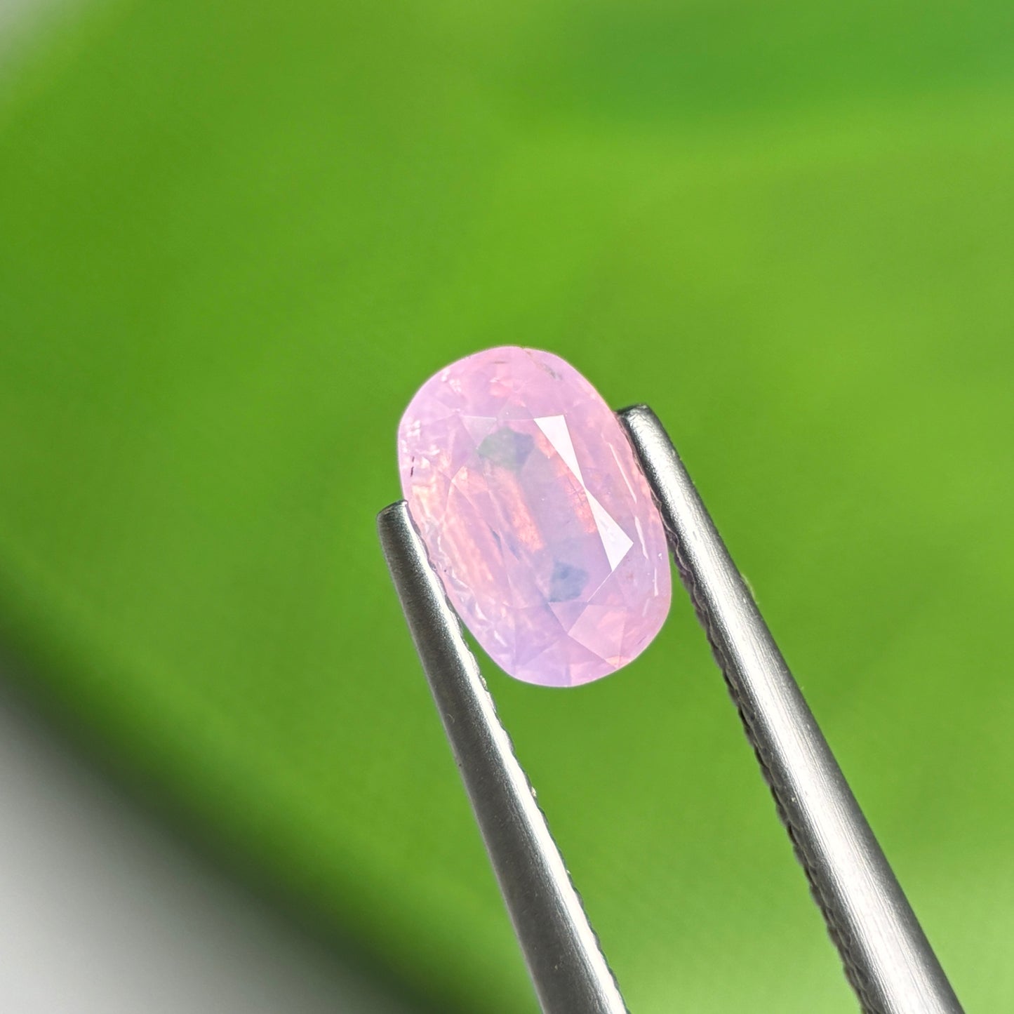 1.01ct Natural Pink Milky Sapphire Vietnam. Oval Shape.
