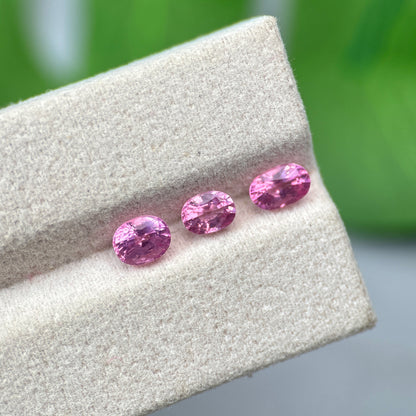 2.01 ct/ 3Pcs Natural Pink Spinel Vietnam. Oval Shape. No Treatment.