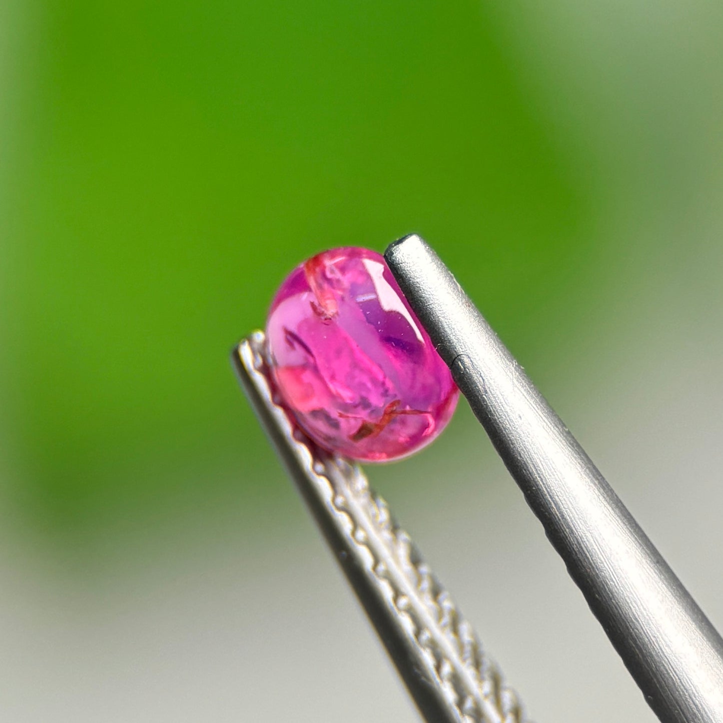 0.42ct Natural Pink Cacbochon Sapphire Viet Nam. No treatment Sapphire Luc Yen.