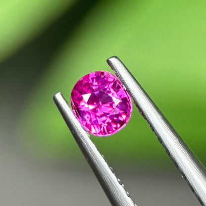 0,29ct Natural Pink Sapphire Viet Nam. Cushion Shape. No Treatment Sapphire Luc Yen.