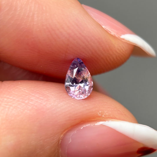 0.55ct Natural Purple Sapphire Vietnam
