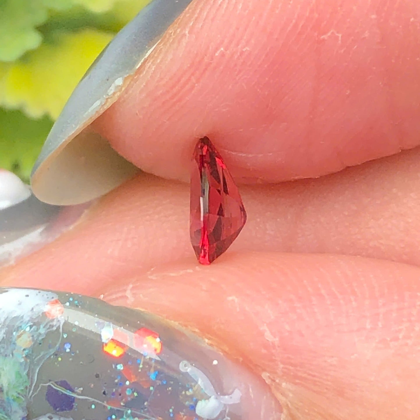 0,45ct Natural Brownish Red Spinel Vietnam. Pear Shape. No Treatment Spinel Luc Yen.