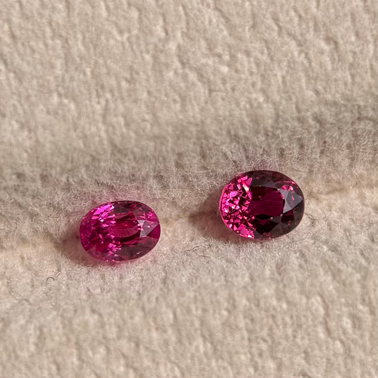 0.72 ct/ 2Pcs Natural Ruby Viet Nam. Cushion Shape. No treatment.