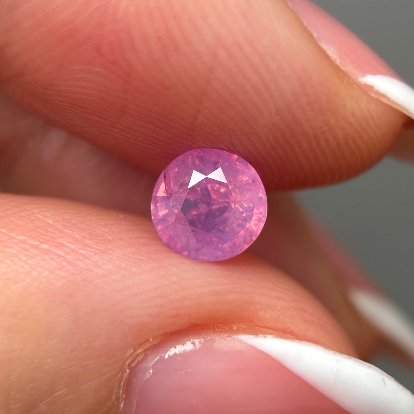 0.91ct Natural Milky Padparadscha Sapphire Vietnam